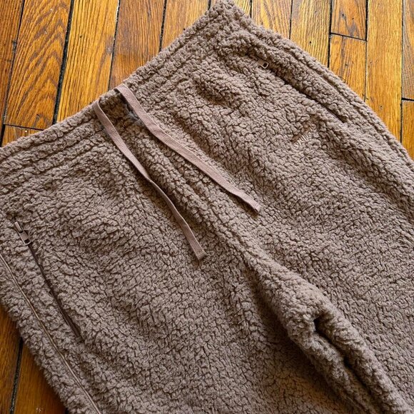 SKIMS Kim Kardashian Teddy High Pile Fleece Sweatpants Women‎ Pink Desert Tan. - Picture 4 of 8